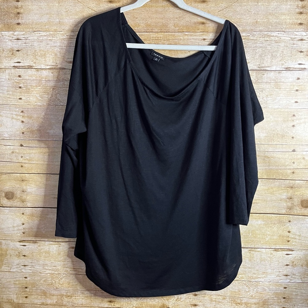 Torrid Women’s Off The Shoulder Black Top Size 3X EUC Lightweight